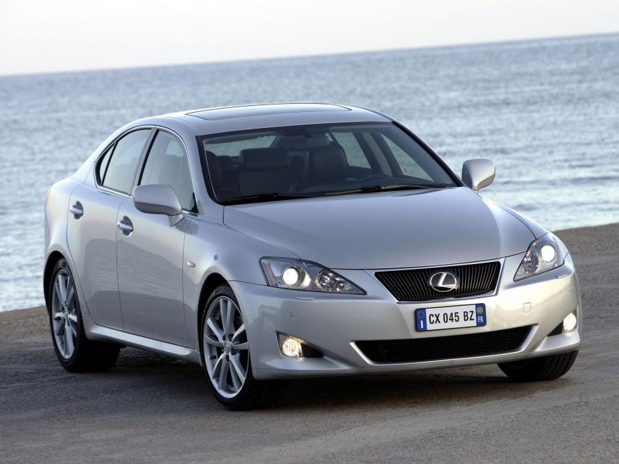  Lexus IS250 2005 года  (EU) (фото 7 из 30)